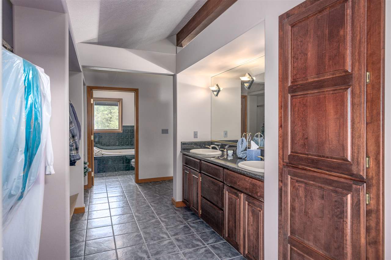 5636 Corkscrew Canyon Road Tumtum, WA 99034 - Photo 8 of 20 Gallery Image 8