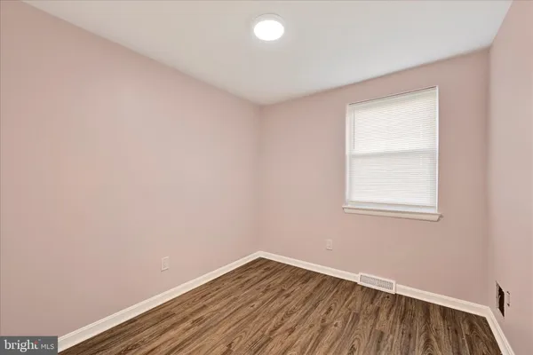 $1,395 | 4411 Falls Bridge Drive, Unit L, Baltimore, MD 21211