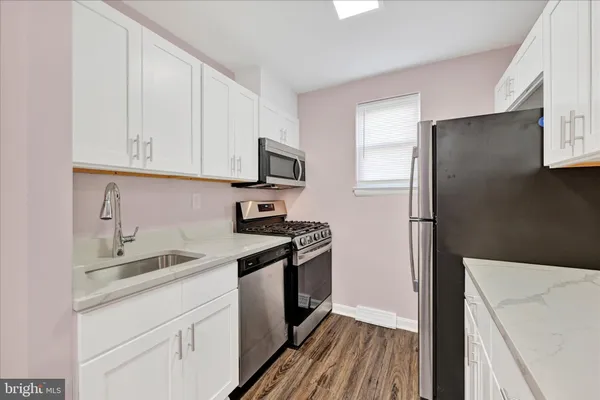 $1,395 | 4411 Falls Bridge Drive, Unit L, Baltimore, MD 21211