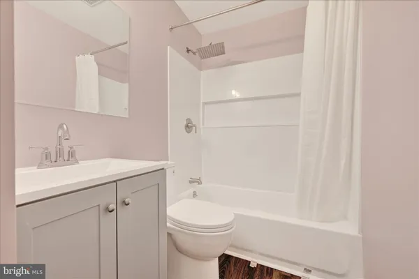 $1,395 | 4411 Falls Bridge Drive, Unit L, Baltimore, MD 21211