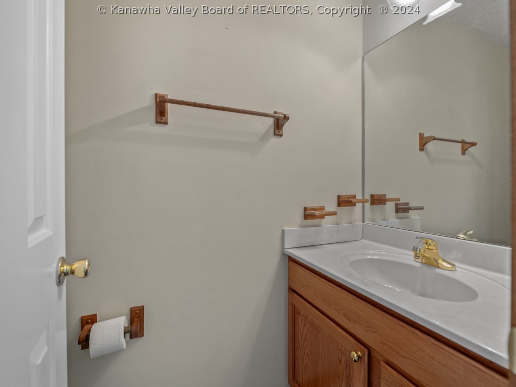 3 Cherokee Trail Elkview, WV 25071 - Photo 14 of 49 Gallery Image 14