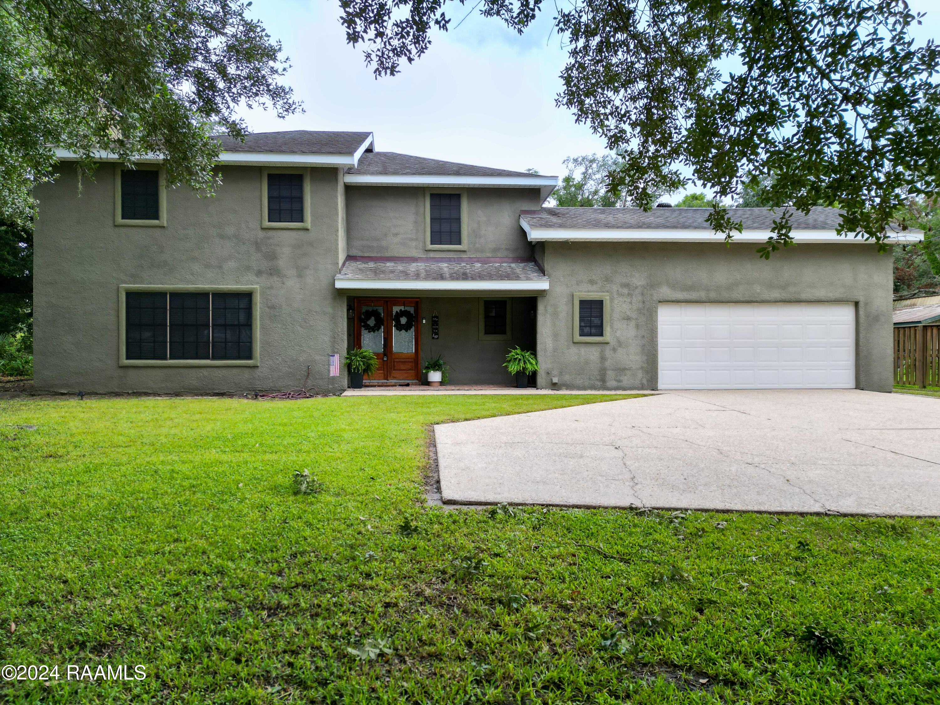 B807DC58-C08D-4E5F-9962-7FD545A88045