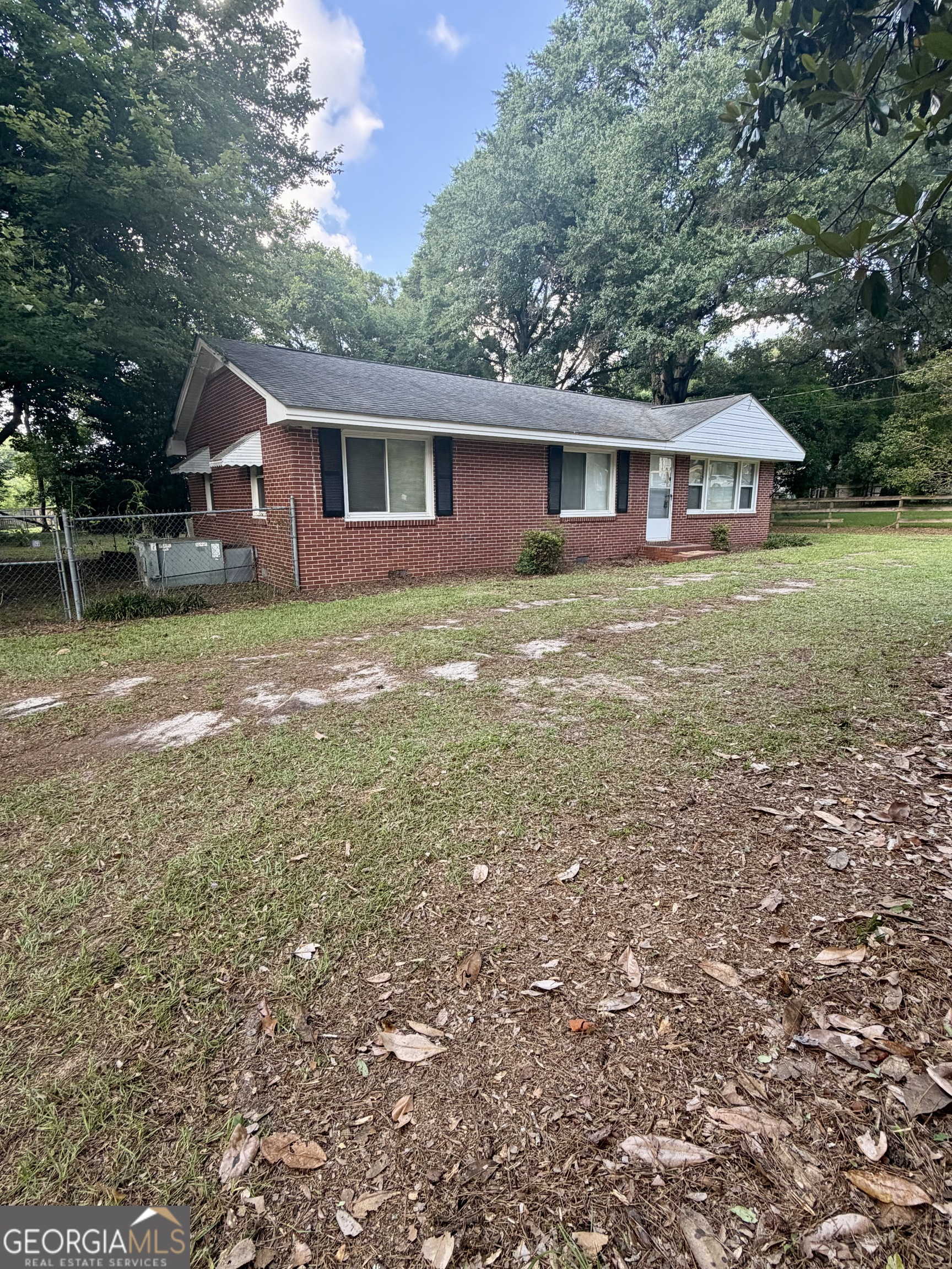 1301 Smoak Avenue Perry, GA 31069 - Photo 3 of 29