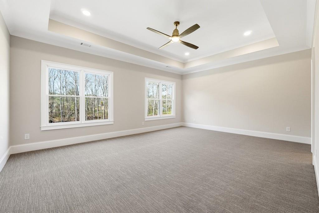 286 County Road Southwest Marietta, GA 30064 - Photo 29 of 40 an empty room with windows and fan