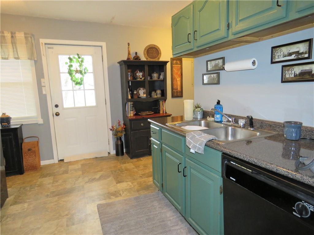 2517 South 23rd Street New Castle, IN 47362 - Photo 5 of 13