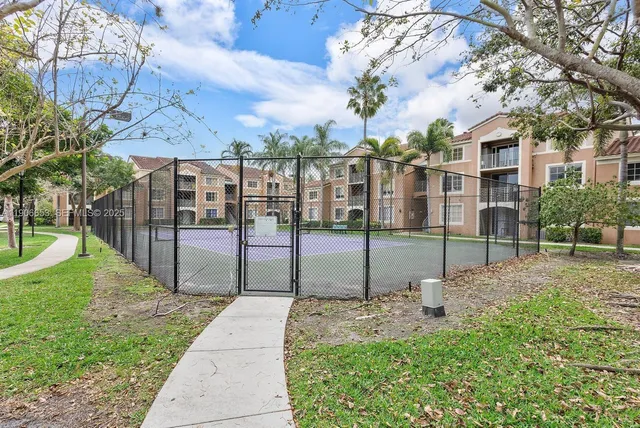 $2,200 | 4852 Highway 7, Unit 303, Coconut Creek, FL 33073
