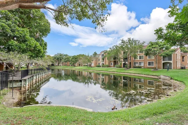 $2,200 | 4852 Highway 7, Unit 303, Coconut Creek, FL 33073