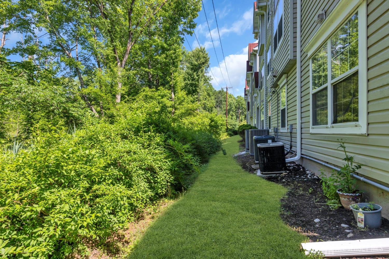 273 Prestwick Way, Unit 273 Edison, NJ 08820 - Photo 18 of 22