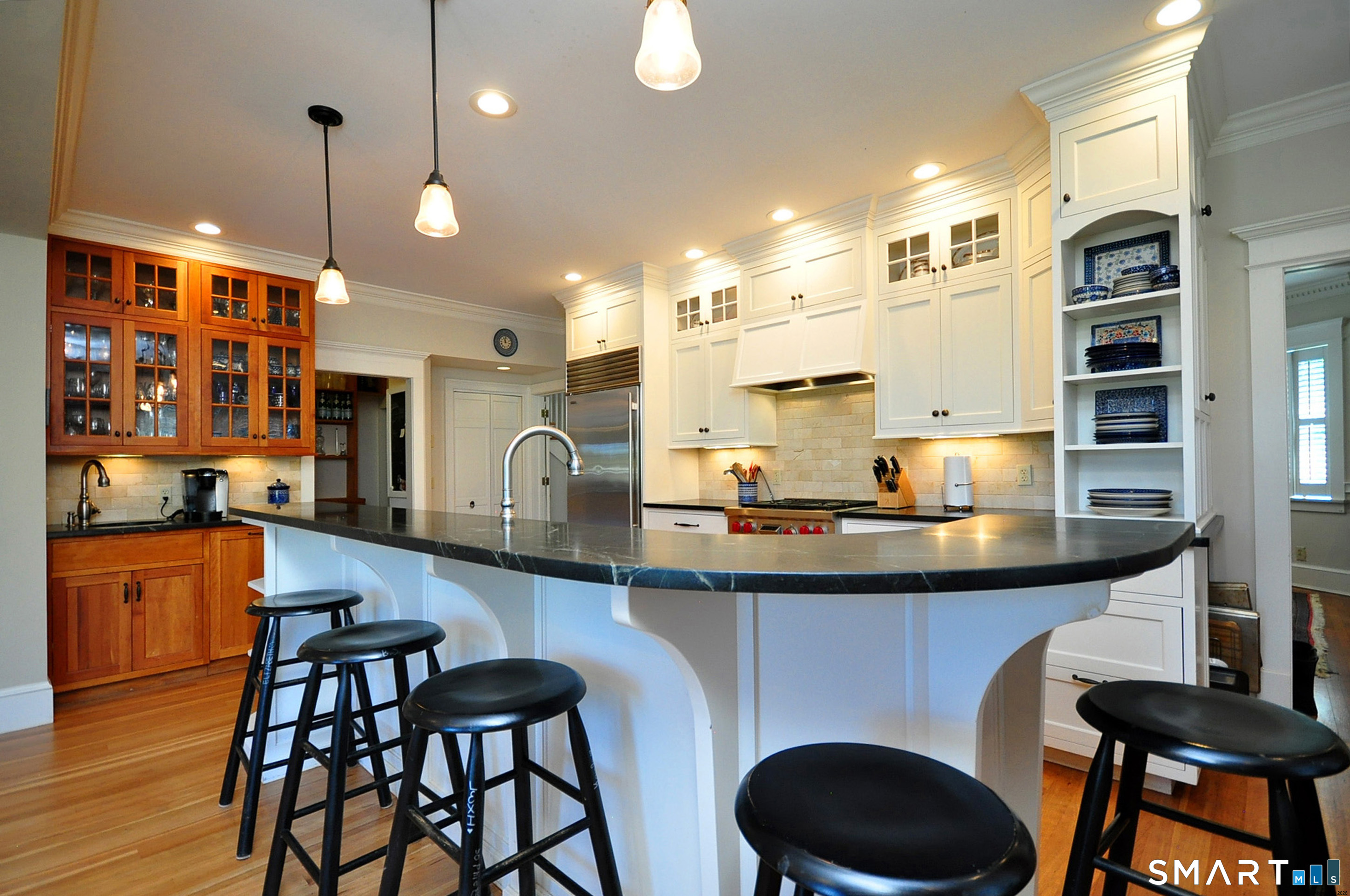 371 North Main Street Suffield, CT 06078 - Photo 8 of 39
