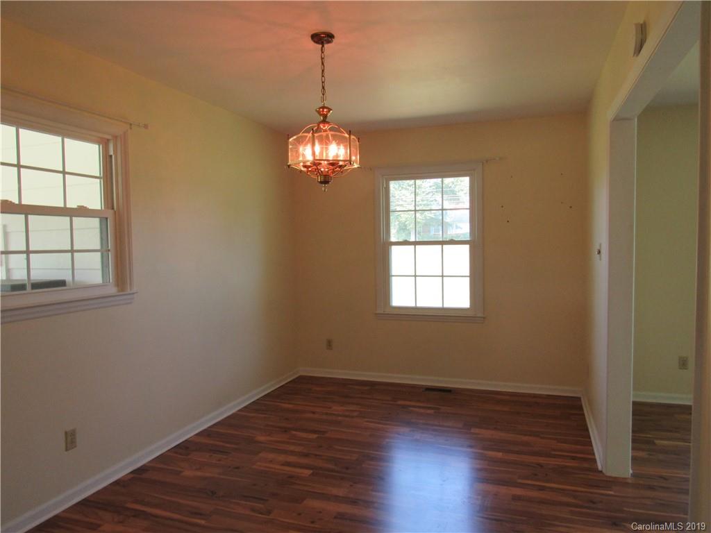 13960 Idlewild Road Matthews, NC 28105 - Photo 11 of 22 Gallery Image 11