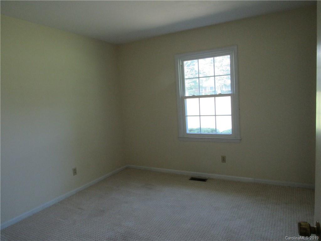 13960 Idlewild Road Matthews, NC 28105 - Photo 15 of 22 Gallery Image 15