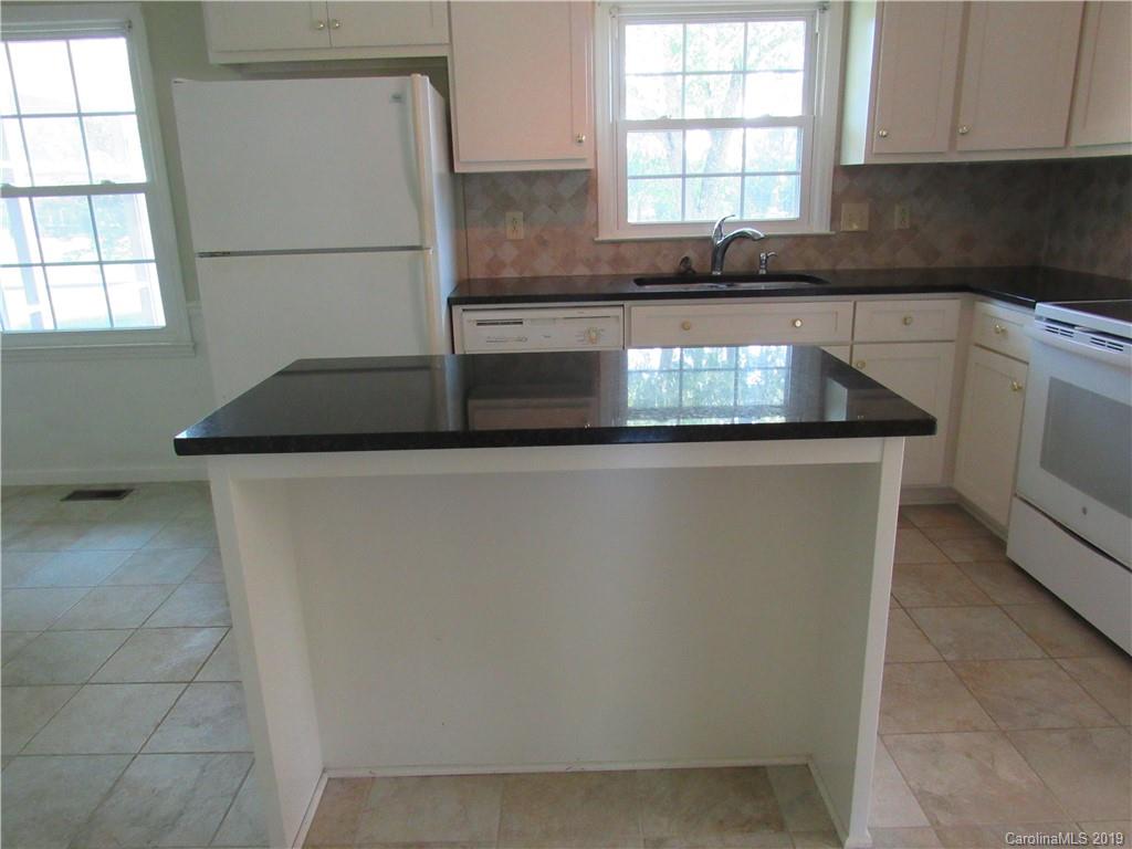 13960 Idlewild Road Matthews, NC 28105 - Photo 6 of 22 Gallery Image 6