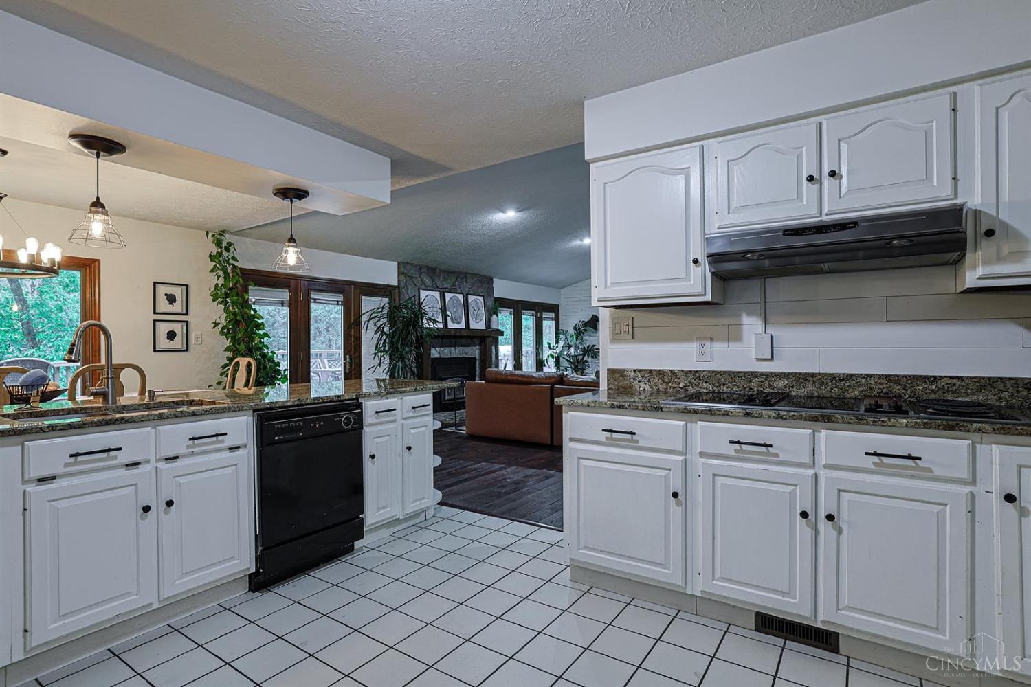 6888 Edwardsville Road Blanchester, OH 45107 - Photo 13 of 48