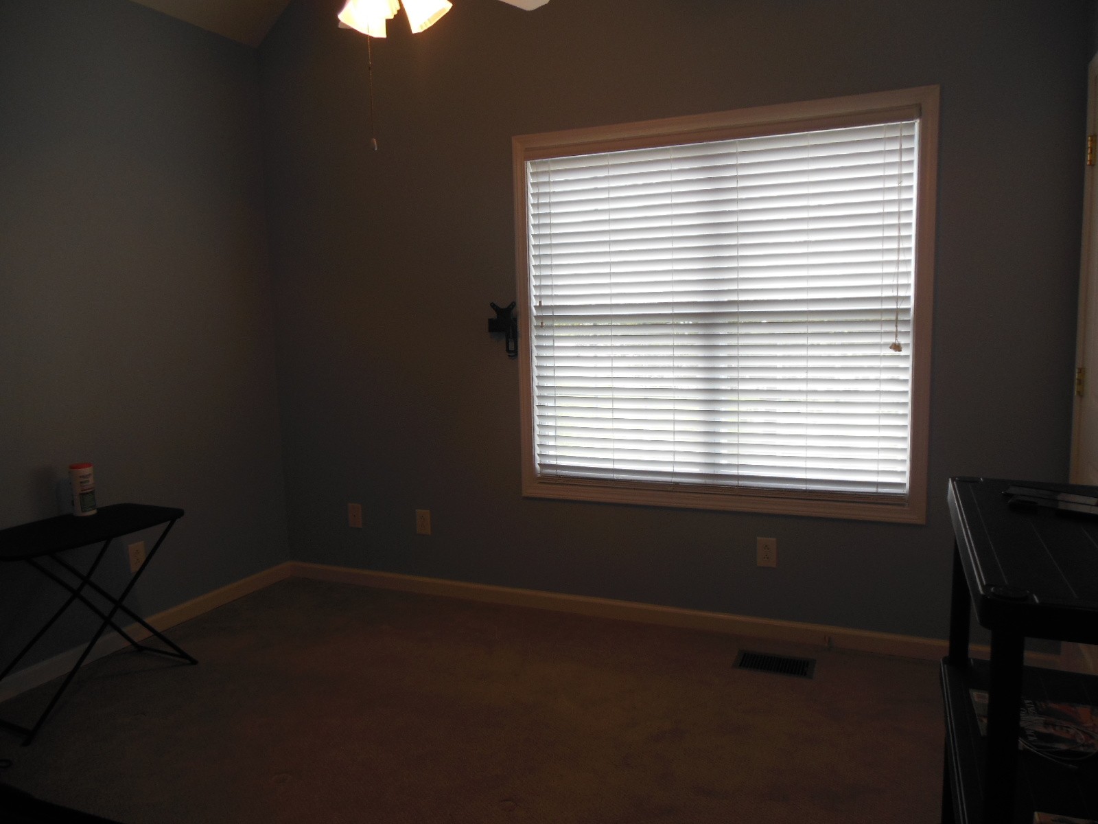 321 Arabian Lane Springfield, TN 37172 - Photo 12 of 23 a view of a workspace with a window