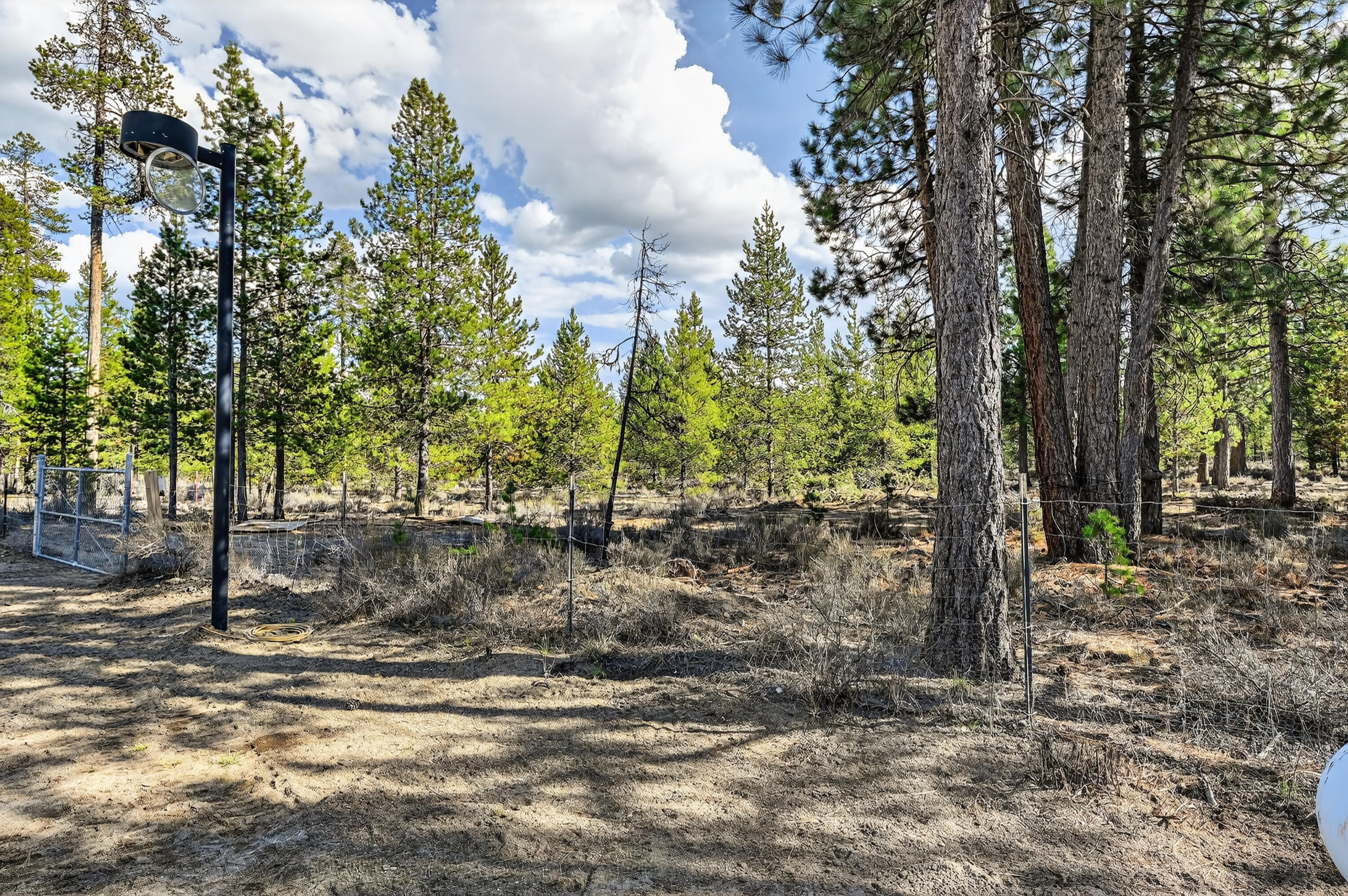 15495 Federal Road La Pine, OR 97739 - Photo 33 of 36 32 - 15495-Federal-Rd-La-Pine-OR-97739-1
