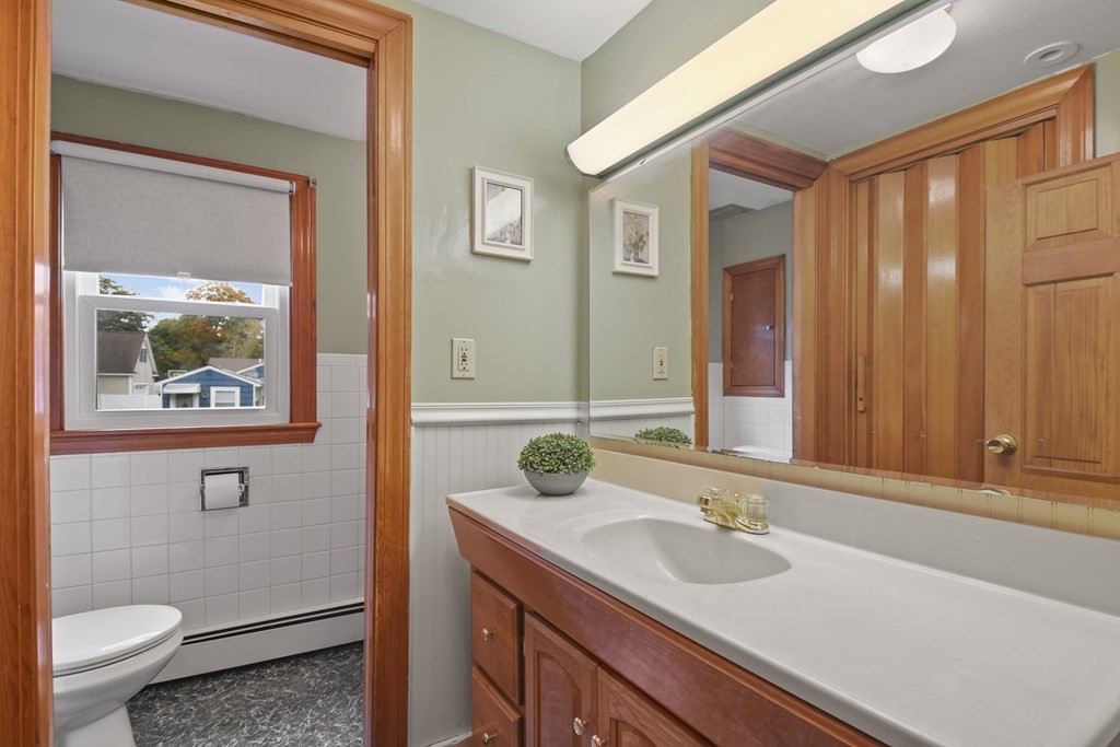 363 Foster Road Tewksbury, MA 01876 - Photo 24 of 33 Gallery Image 24