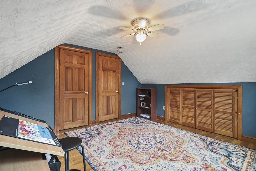 363 Foster Road Tewksbury, MA 01876 - Photo 28 of 33 Gallery Image 28
