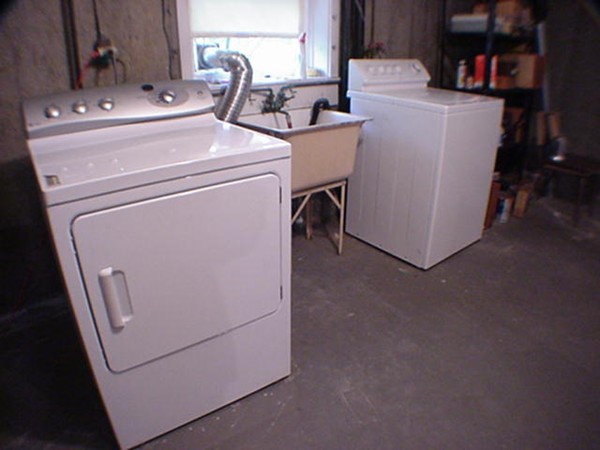 33 Stowecroft Road Arlington, MA 02474 - Photo 27 of 30 a utility room with dryer and washer