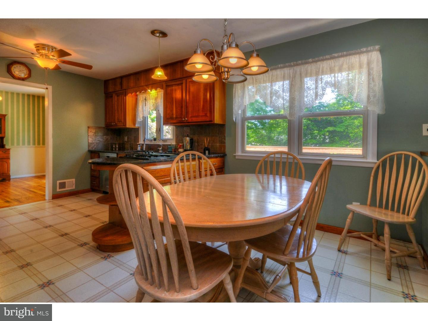 24 Cranbrook Road Hamilton, NJ 08690 - Photo 11 of 25