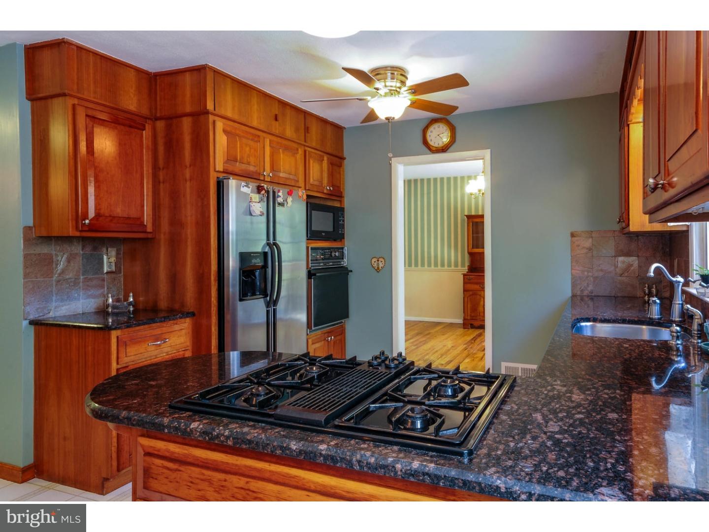 24 Cranbrook Road Hamilton, NJ 08690 - Photo 16 of 25