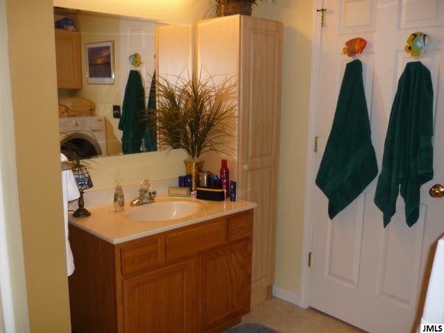1306 Catsyl Road, Unit 3 Jackson, MI 49203 - Photo 18 of 25 Photo 18