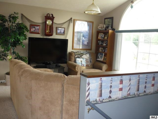 1306 Catsyl Road, Unit 3 Jackson, MI 49203 - Photo 6 of 25 Photo 6