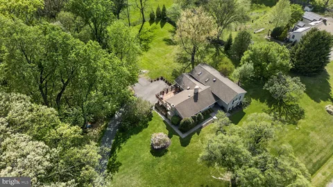 $1,776,250 | 9701 Overlea Drive, Rockville, MD 20850