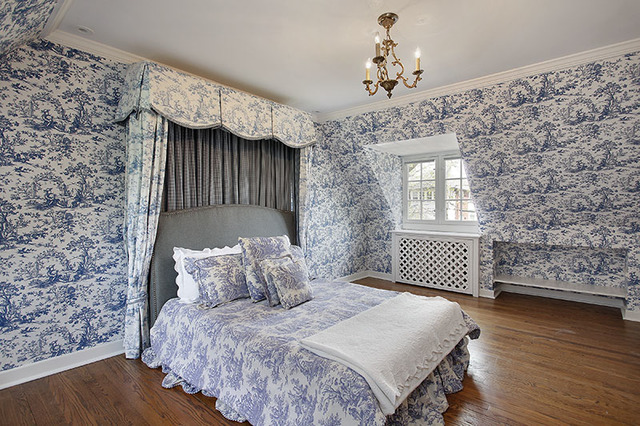 153 Ridge Lane Lake Forest, IL 60045 - Photo 13 of 15 a bedroom with bed and wooden floor