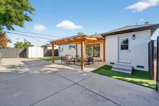 $1,588,000 | 5602 Meridian Avenue, San Jose, CA 95118