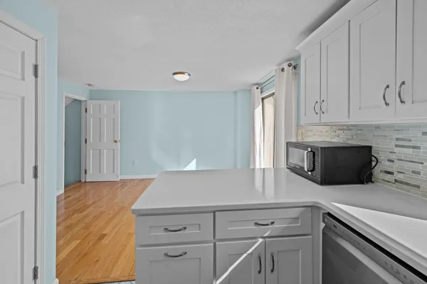 $385,000 | 31 Bluestone Drive, Unit 31, Nashua, NH 03060