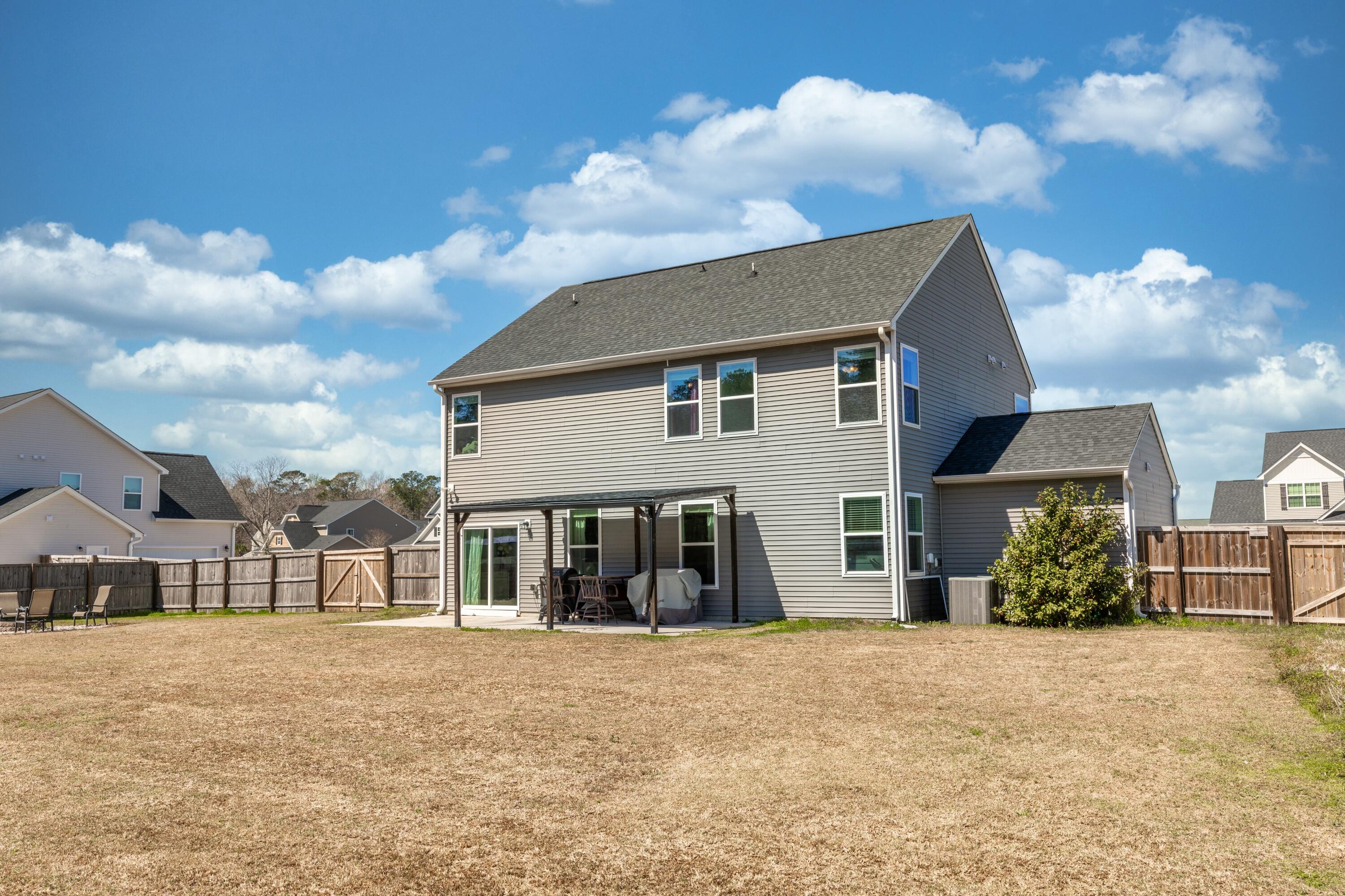 126 Lakelyn Road Moncks Corner, SC 29461 - Photo 4 of 29 tempImageXufQlf