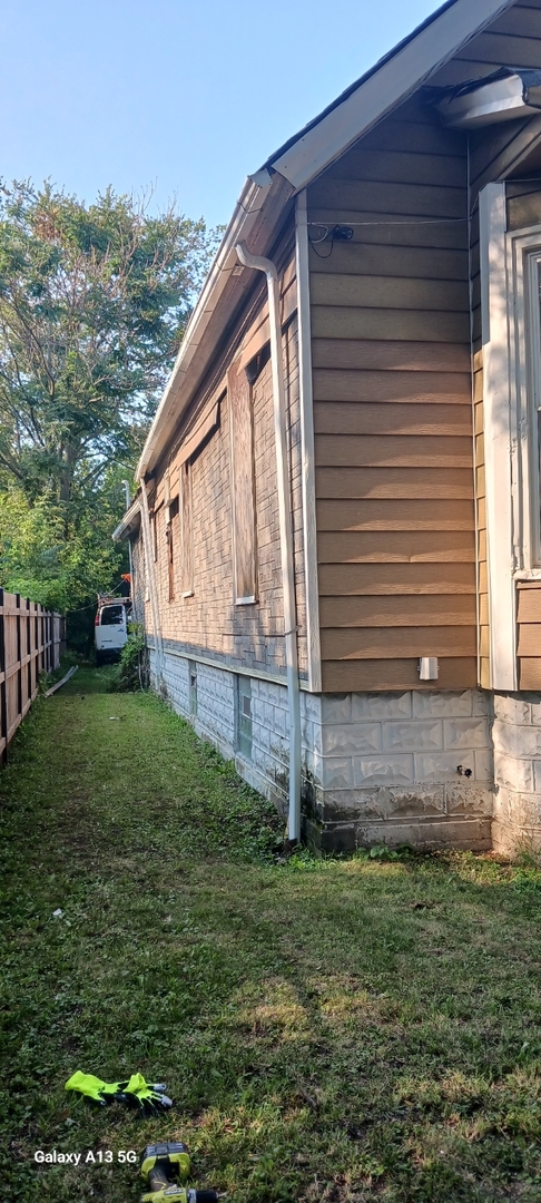 210 West 111th Street Chicago, IL 60628 - Photo 11 of 14