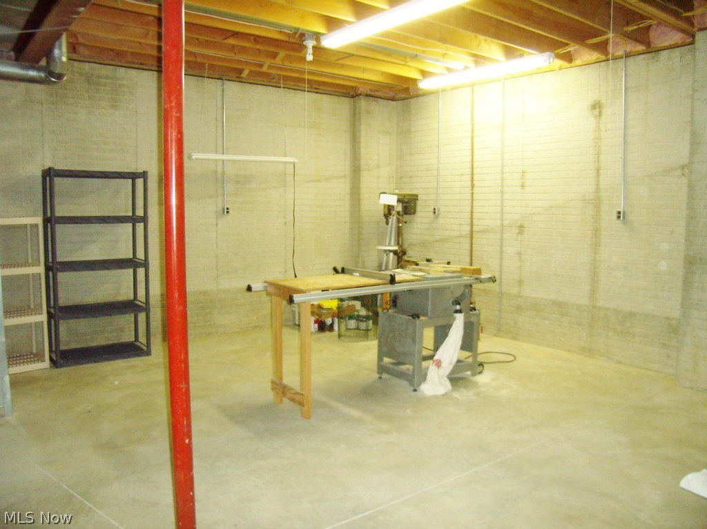 4525 Ridge Crest Drive Akron, OH 44321 - Photo 23 of 25 Gallery Image 23