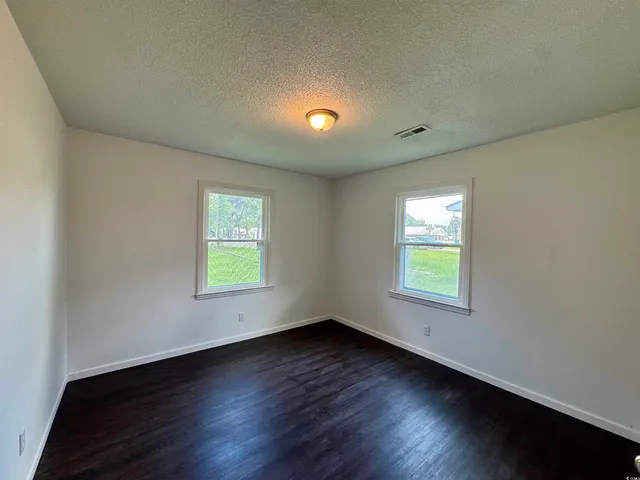 $179,000 | 109 South Maple Avenue, Andrews, SC 29510