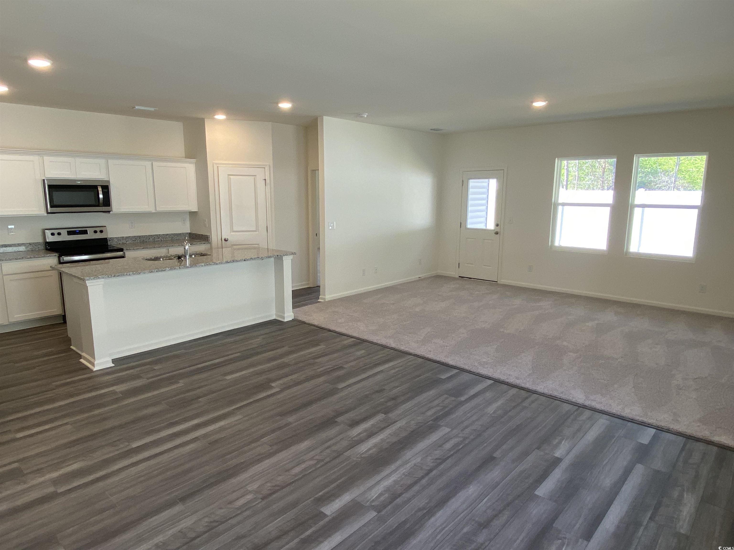 408 Rice Fld Court Conway, SC 29526 - Photo 2 of 10 Gallery Image 2