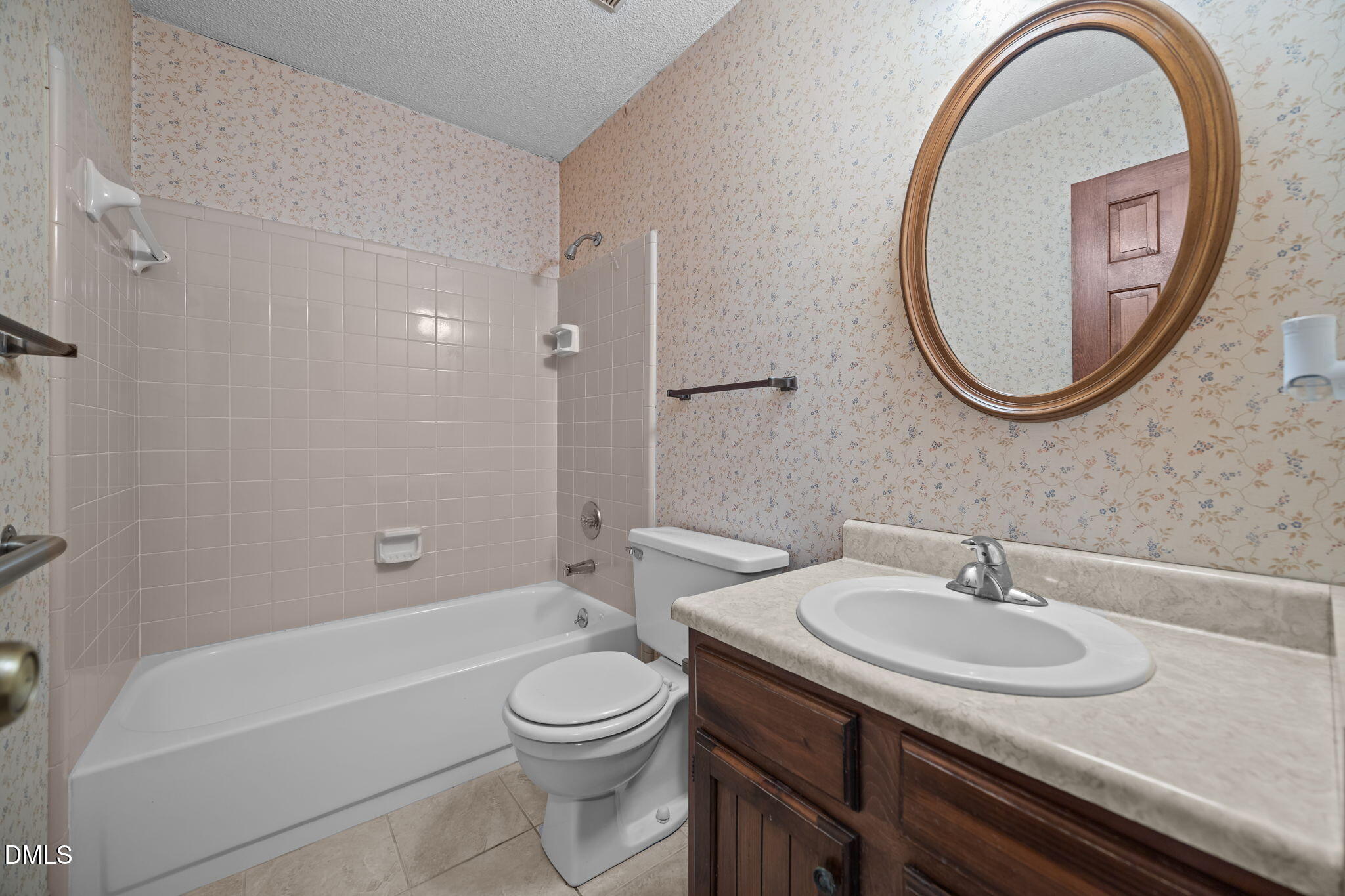 3904 Maplefield Drive Raleigh, NC 27613 - Photo 11 of 30 Gallery Image 11