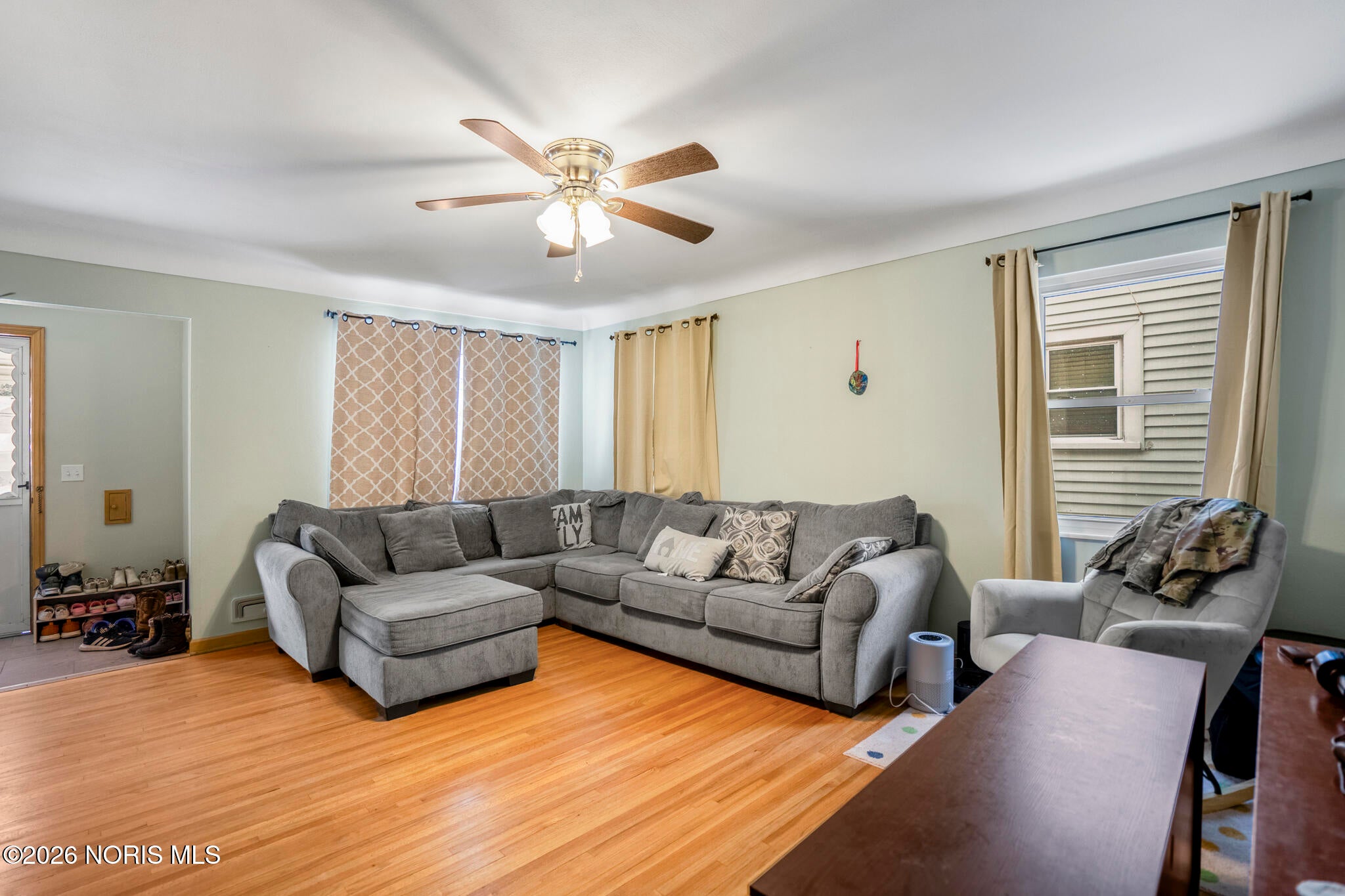 3906 Garrison Road Toledo, OH 43613 - Photo 7 of 28 DSC06518-HDR