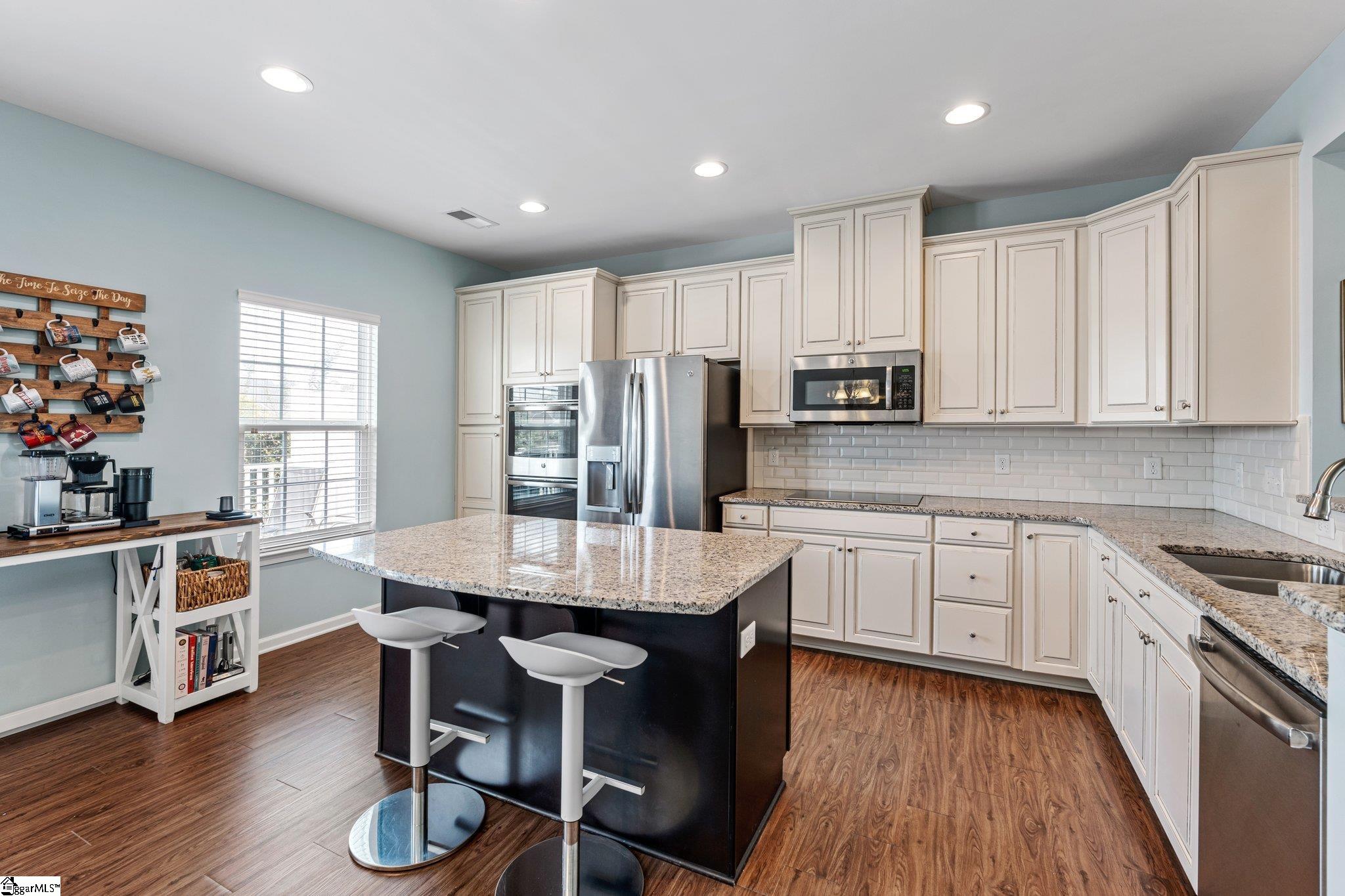 240 Rocky Slope Road Greenville, SC 29607 - Photo 13 of 31 Gallery Image 13