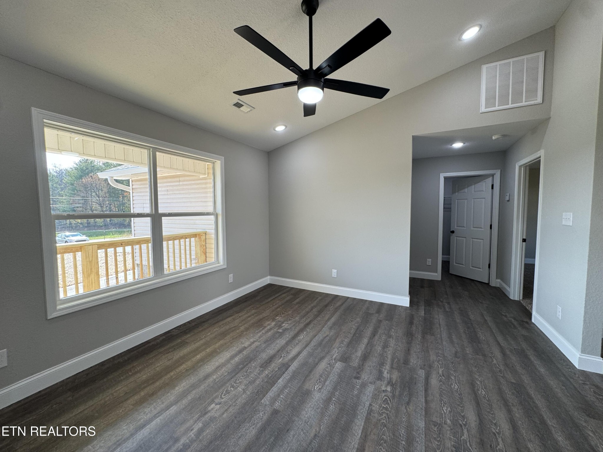 105 Anderson Road Sweetwater, TN 37874 - Photo 6 of 25 Gallery Image 6