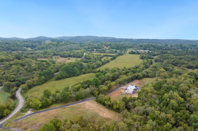 $2,169,399 | 6853 Cross Keys Road, College Grove, TN 37046