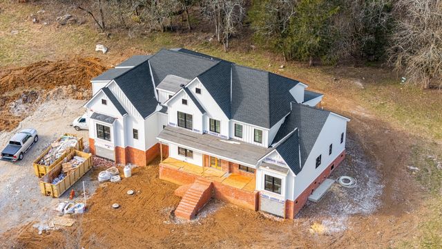 $2,169,399 | 6853 Cross Keys Road, College Grove, TN 37046