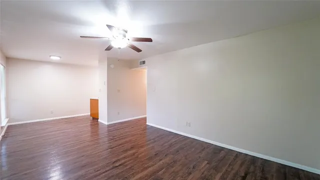 $995 | 202 East Oak Street, Unit 10, Weatherford, TX 76086