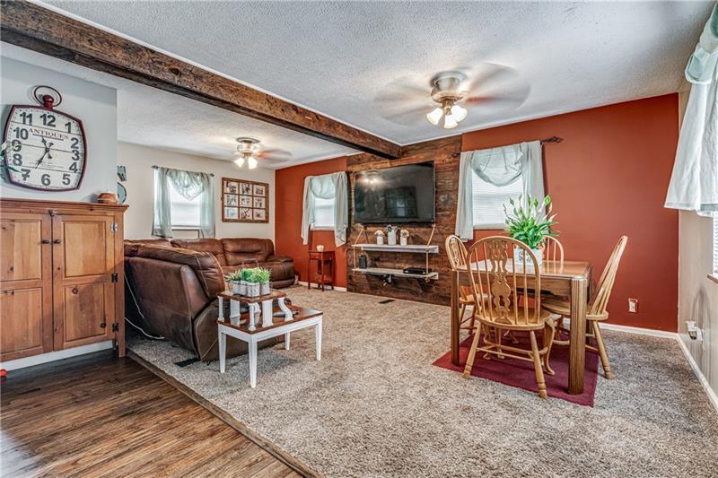 53 May Avenue McKees Rocks, PA 15136 - Photo 2 of 25