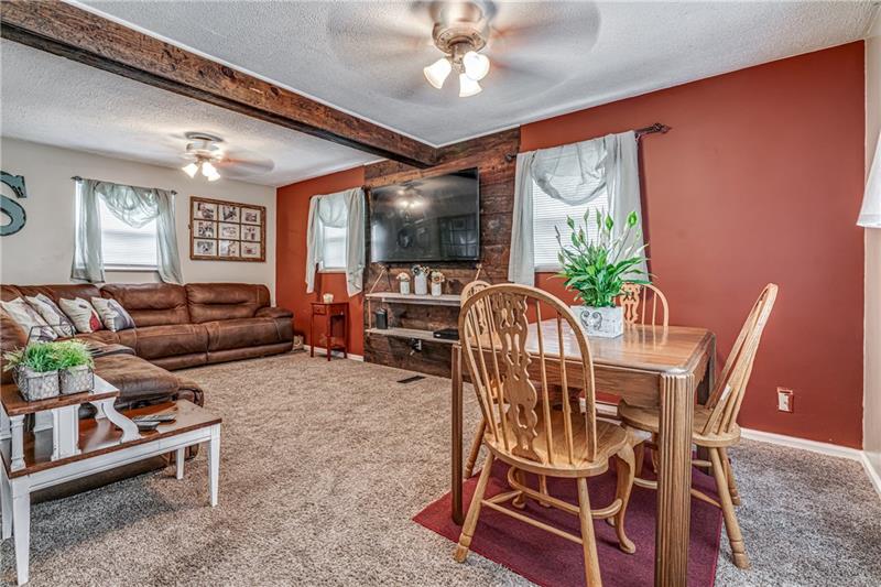 53 May Avenue McKees Rocks, PA 15136 - Photo 3 of 25