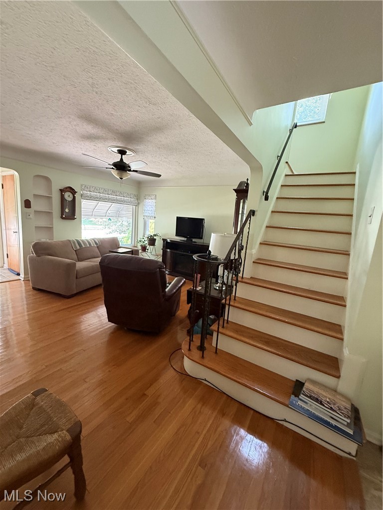 6289 Manchester Road Parma, OH 44129 - Photo 25 of 46