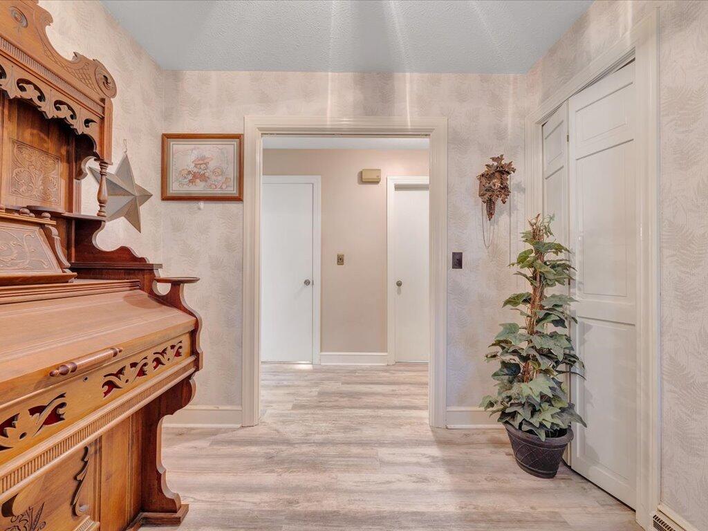 525 Mulberry Road Ridgeway, VA 24148 - Photo 4 of 55 04-MIB07476