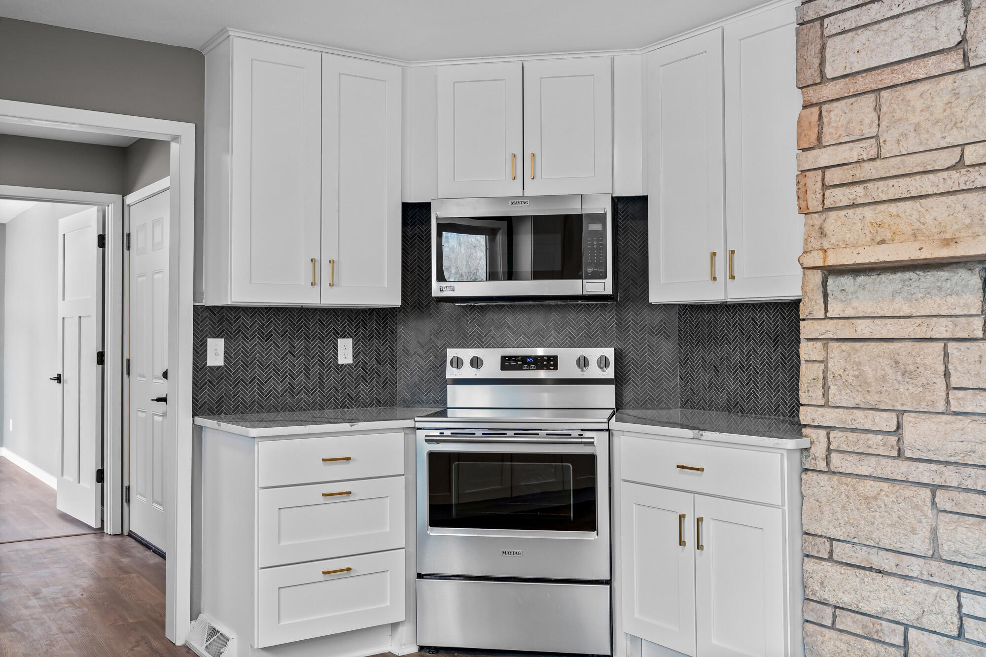 129 Mill Street Holmen, WI 54636 - Photo 14 of 45 15__dsc4815