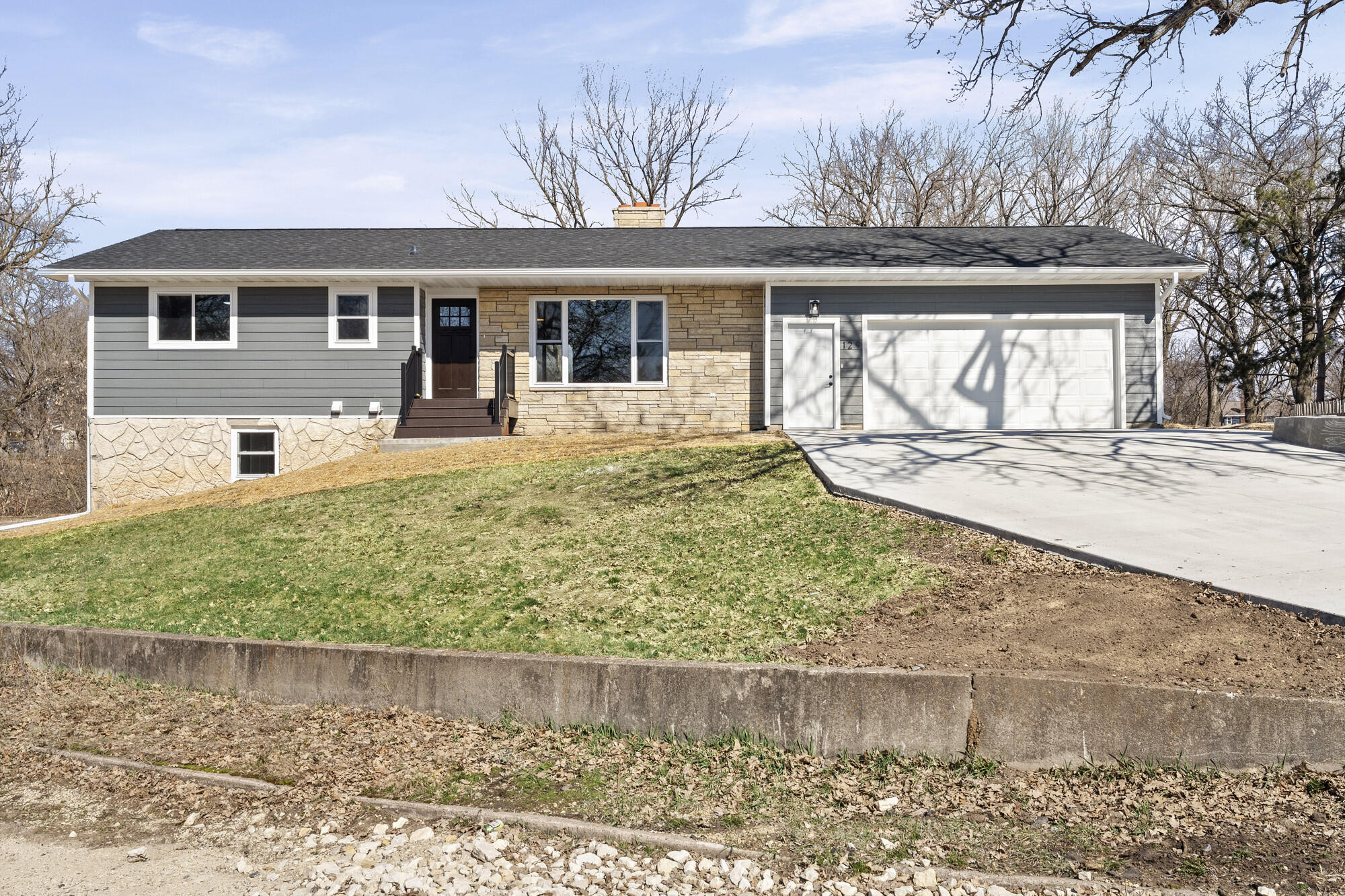 129 Mill Street Holmen, WI 54636 - Photo 2 of 45 3__dsc4602