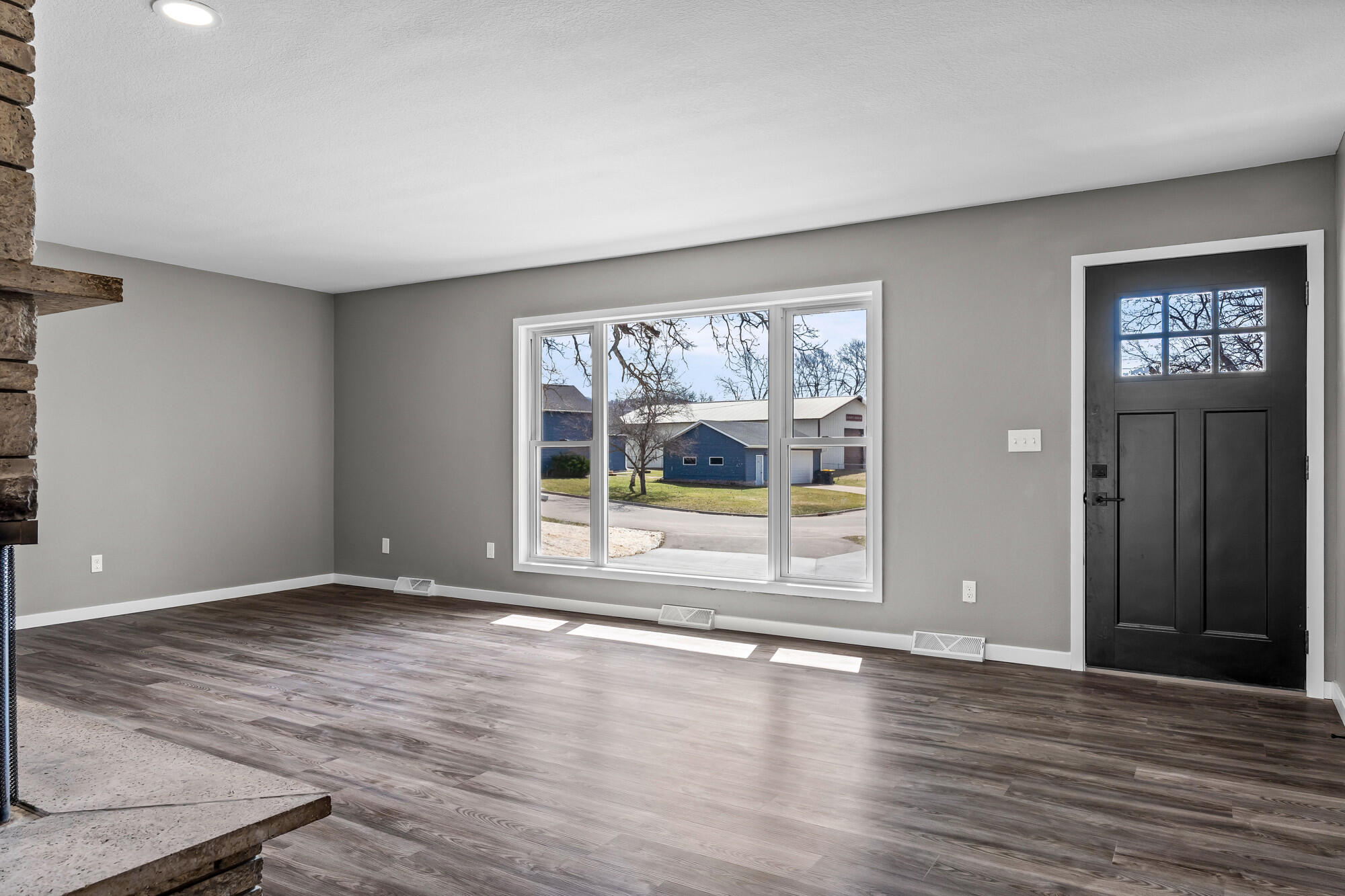 129 Mill Street Holmen, WI 54636 - Photo 4 of 45 5__dsc4630