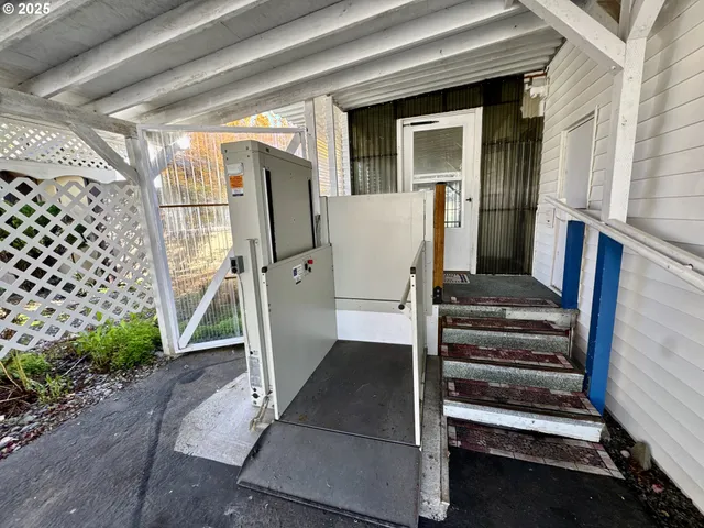 $219,000 | 15505 Oceanview Drive, Unit 47, Brookings, OR 97415